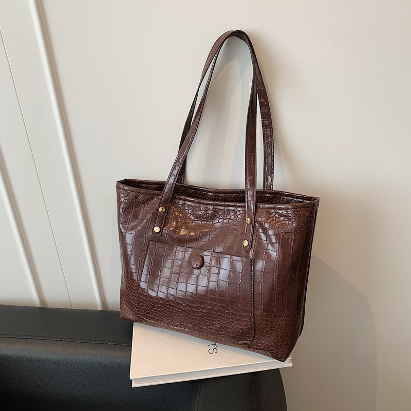 Retro Large Capacity Minimalist Single-shoulder Commuter Fashionable Handbag