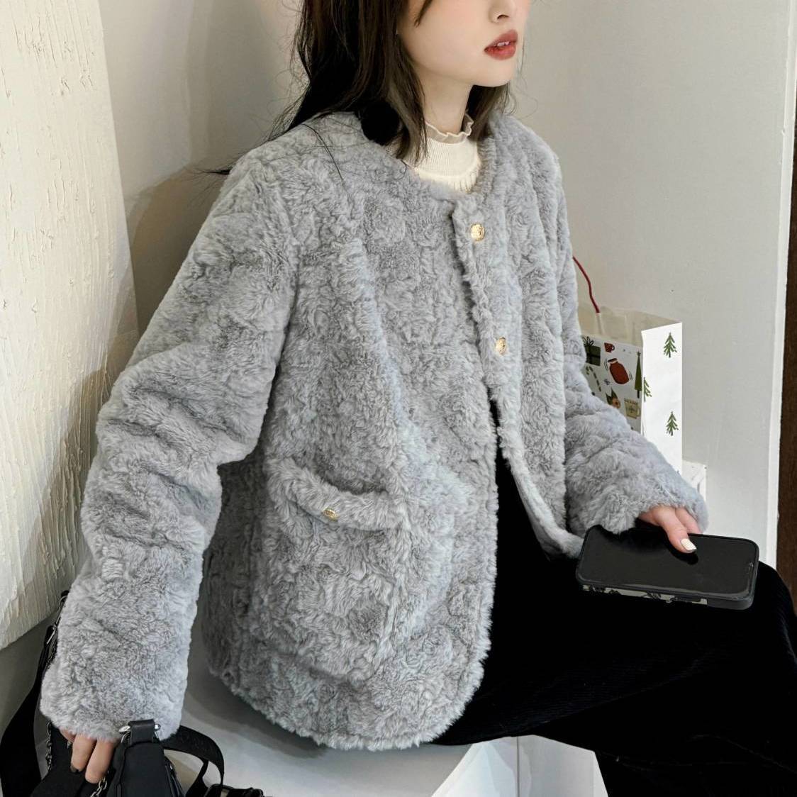 Casual Lamb Wool Coat For Women