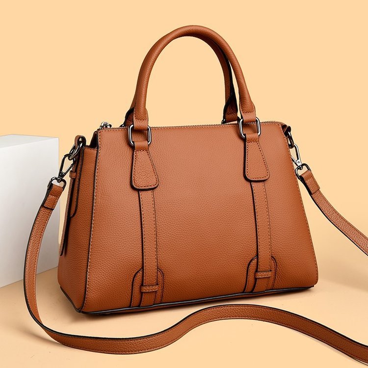 Large Capacity High Sense New Retro Exquisite Handbag