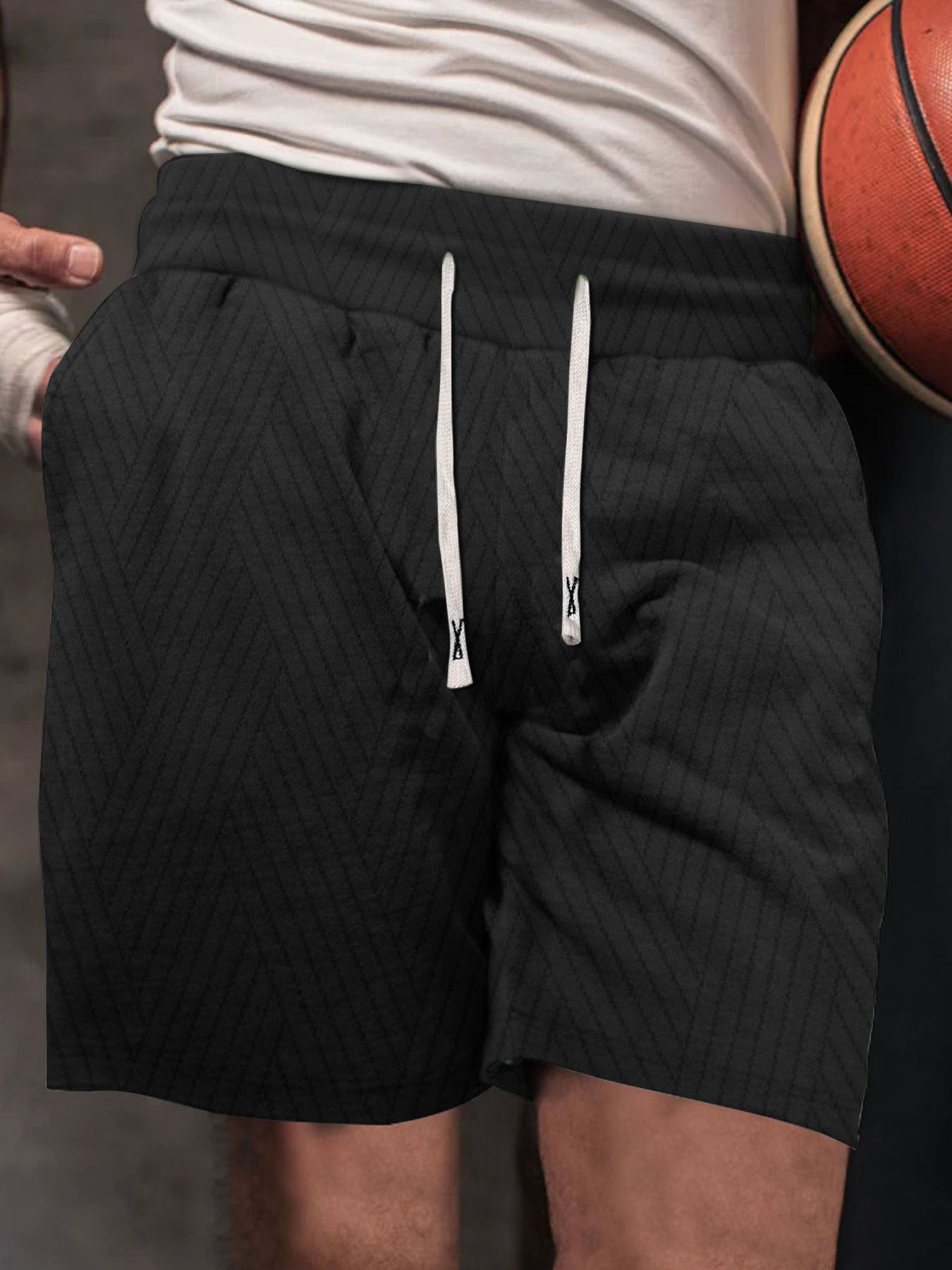 Men's New Drawstring Loose Brushed Skin-friendly Casual Sports Shorts