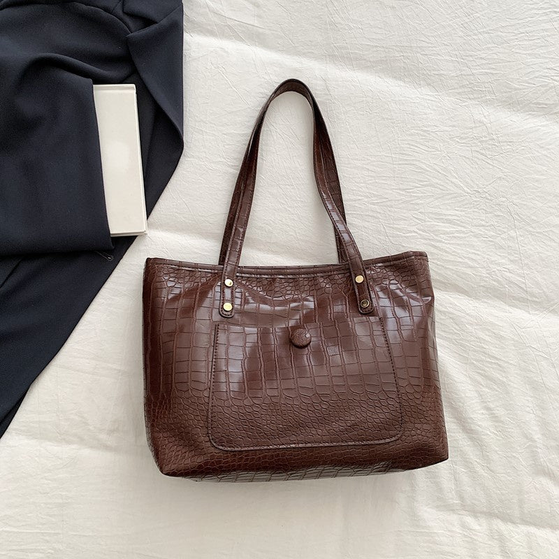 Retro Large Capacity Minimalist Single-shoulder Commuter Fashionable Handbag