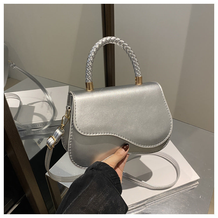 Design Portable Magnetic Snap Textured One-shoulder Bag