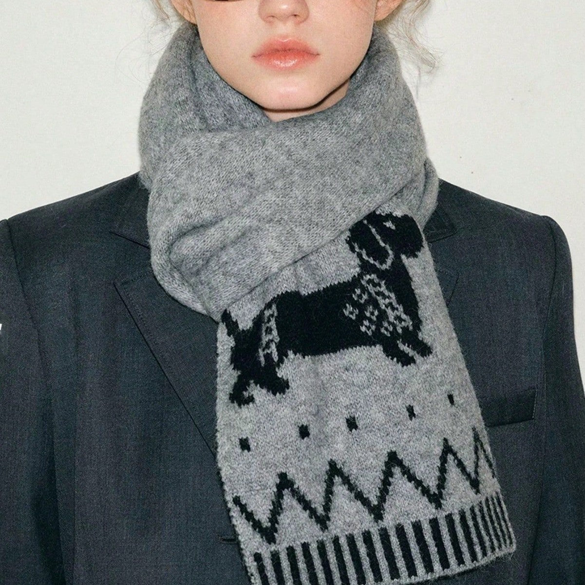 Double-sided Woven Puppy Cute Cartoon Thermal Scarf