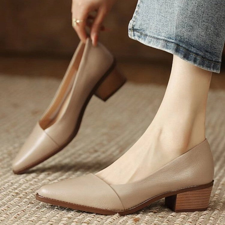Pointed-toe Soft Bottom Simple Shallow Mouth Casual Shoes