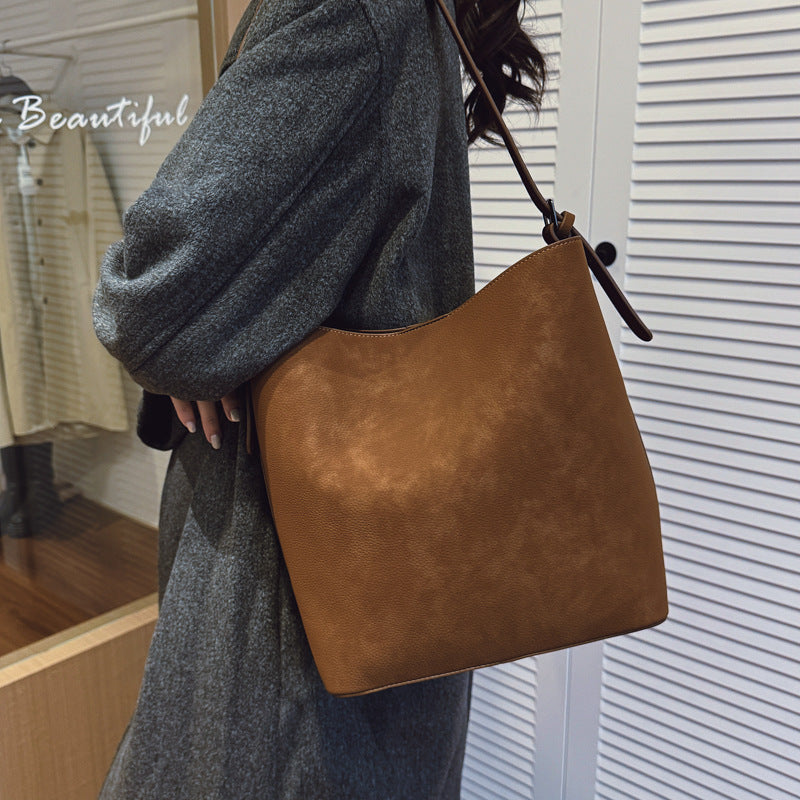 Versatile Retro Matte Women's Single-shoulder Large-capacity Bucket Bag