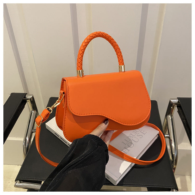 Design Portable Magnetic Snap Textured One-shoulder Bag